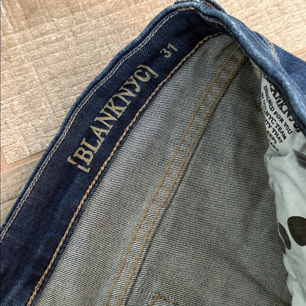 Blank NYC Dark Blue Distressed Jeans SIZE 31 - Picture 3 of 6